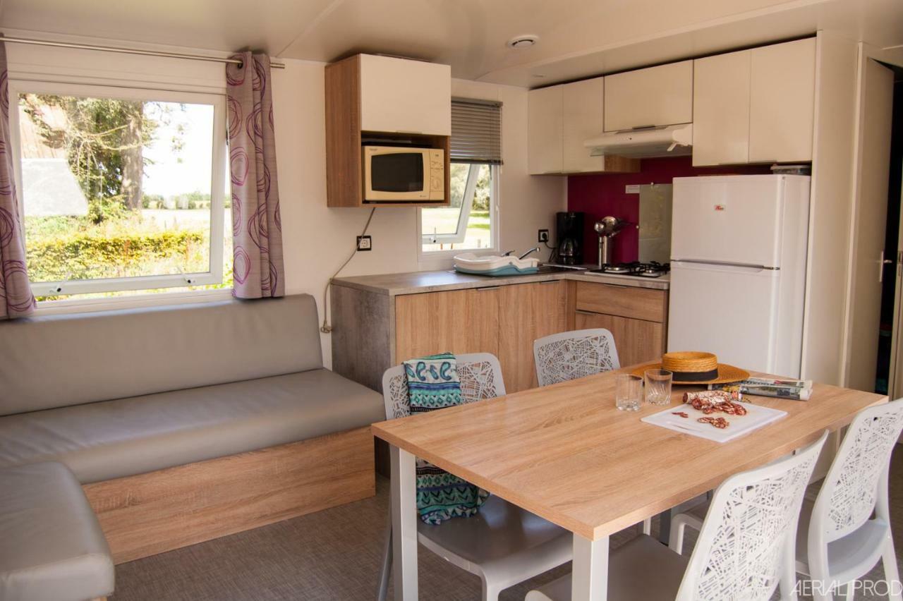 Camping La Haie Penee **** Saint-Quentin-en-Tourmont Luaran gambar